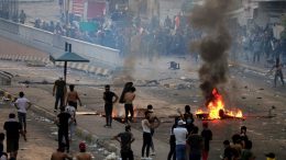 Tokom sinoćnjih protesta u Iraku poginulo 20 osoba