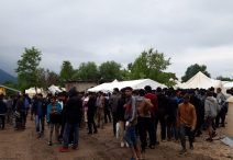 Stotine migranata odvedeno u Vučjak