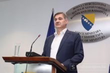 Zvizdić: Nemoguće da dođe do potpune blokade rada Vijeća ministara BiH