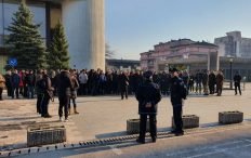 Zenica: Spriječeno samospaljivanje dva radnika Zenicatransa