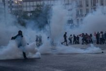 Demonstracije u Grčkoj, policija bacala suzavac