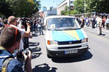 U Sarajevu s teškim emocijama dočekani tabuti žrtava genocida u Srebrenici