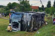 Autobus sa bh. državljanima prevrnuo se kod Karlovca