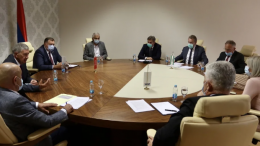 Počeo sastanak lidera SDA, HDZ-a i SNSD-a u Istočnom Sarajevu