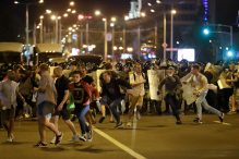 Privedene stotine demonstranata u Bjelorusiji