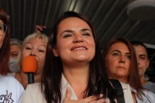 Tihanovska traži prekid nasilja i nove izbore