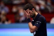 Neprepoznatljivi Đoković deklasiran u četvrtfinalu!