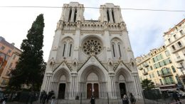 Vatikan i Turska osudili napad u Nici, Britanija stoji uz Francusku