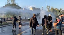 U Čileu antivladini protesti, sukob demonstranata i policije