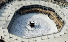 Saudijska Arabija: Vjernici iz inostranstva od danas mogu obaviti umru u Mekki
