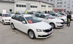 Ratnim vojnim invalidima u Federaciji BiH dodijeljeni novi automobili