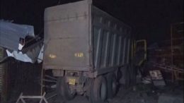 U Indiji kamion pregazio najmanje 13 migranata dok su spavali pored puta
