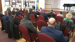 BIHAĆ: ODRŽANA KONSTITUIRAJUĆA SJEDNICA GRADSKOG VIJEĆA, IMENOVANO RUKOVODSTVO I RADNA TIJELA