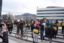 Završen protest građana u Sarajevu,vlastima poručili: Odlazite!
