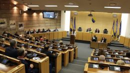 Parlament FBiH o epidemiološkoj situaciji raspravljat će tek krajem mjeseca