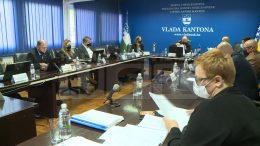 Sjednica Vlade USK: Nezaposlene majke porodilje u ovoj godini imaju pravo na iznos od po 100KM