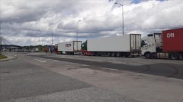Gužve na Izačiću zbog odluke Hrvatske o zabrani za teške kamione na pet GP-a