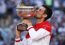 Novak Đoković spektakularnim preokretom osvojio Roland Garros