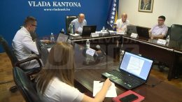 ZASJEDALA VLADA USK-A