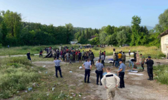 Izmješteno 187 migranata sa dvije lokacije na području Bihaća