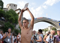 Maloljetni šampion skokova sa Starog mosta: Majka me od straha nije smjela gledati