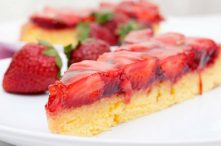 Slatki recept: Brzi kolač s jagodama