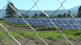 BOSANSKI PETROVAC: NAJAVLJENA MILIONSKA INVESTICIJA / IZGRADNJA VELIKOG SOLARNOG PARKA SNAGE 90 MEGAVATA