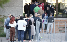 Jutros gužve ispred Zetre nakon što je stiglo 2.100 doza Pfizerovih vakcina