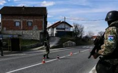 Pretresi na više lokacija u Bihaću i Cazinu: Policajci u lovu na lažni med u Krajini