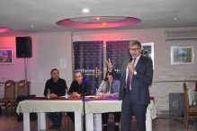 Prof. dr. Mirsad Hadžikadić učestvovao na javnoj tribini u Velikoj Kladuši