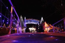 Simboličnim paljenjem prve svijeće svečano otvoren Advent u Mostaru