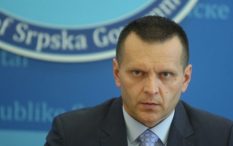 Lukač: Vraćanje nadležnosti bit će politička borba bez upotrebe sile