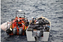 Brodica sa deset mrtvih migranata pronađena u blizini italijanske obale