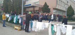 Zdravstvenim radnicima u Konjicu isplaćene dvije plaće, štrajk se prekida