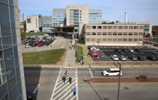 Uprava bolnice u Bostonu otpustila blizu 200 nevakcinisanih radnika