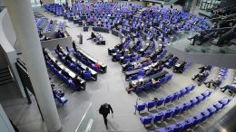 Bundestag sutra raspravlja o stanju u BiH, Schmidt podnosi izvještaj