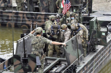 Sjedinjene Američke Države razmatraju slanje najmanje 5.000 vojnika u zemlje istočne Evrope