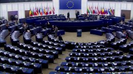 Evropski parlament pozvao na uvođenje sankcija Miloradu Dodiku