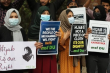 Indija: Protesti i blokirane ulice nakon zabrane nošenja hidžaba u školama