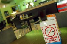 Za tri dana pada odluka hoće li konzumiranje cigareta u zatvorenim objektima biti zabranjeno