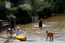 Velike poplave u Australiji: Hiljade ljudi primorani napustiti domove