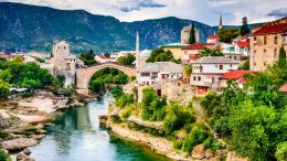 U Mostaru donesena odluka o zabrani rada nedjeljom, kazne za prekršaje do 3.000 KM