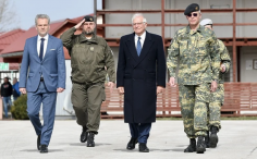 Borelj stigao u posjetu bazi Butmir