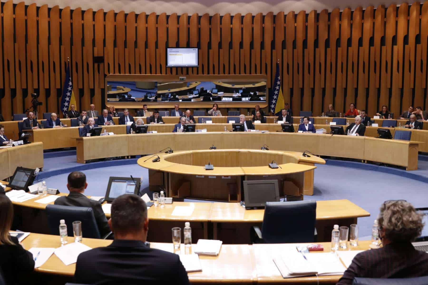 Odgođena sjednica Doma naroda PSBiH, nisu došli delegati iz SDA