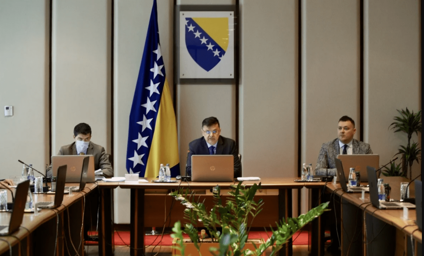 Vijeće ministara olakšalo ulazak Ukrajinaca u BiH, omogućen im i duži boravak u državi