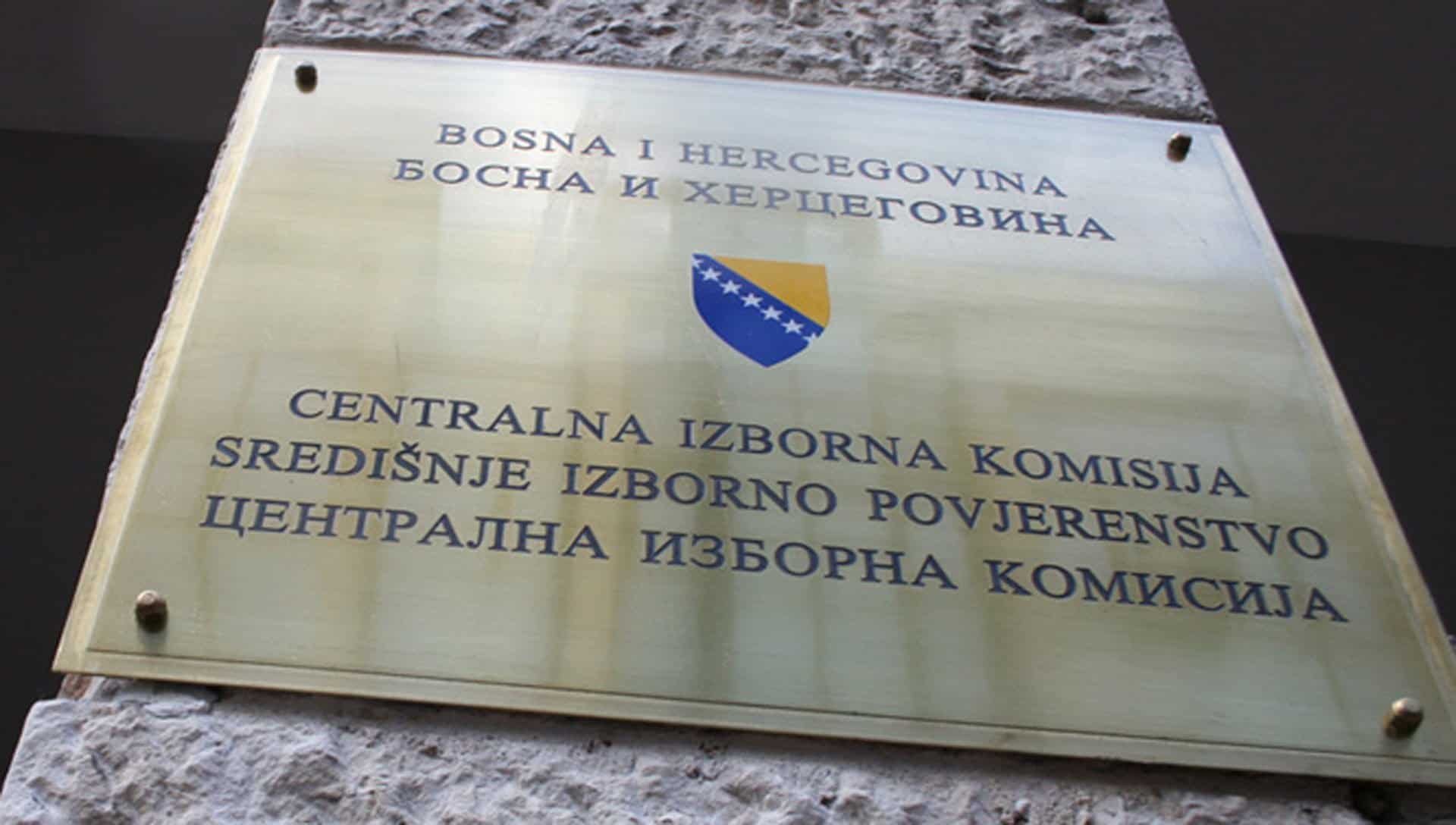 CIK BiH: Kažnjena 51 politička partija