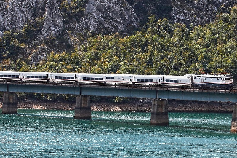 Nakon više od osam godina ponovo uspostavljena željeznička linija Sarajevo – Ploče