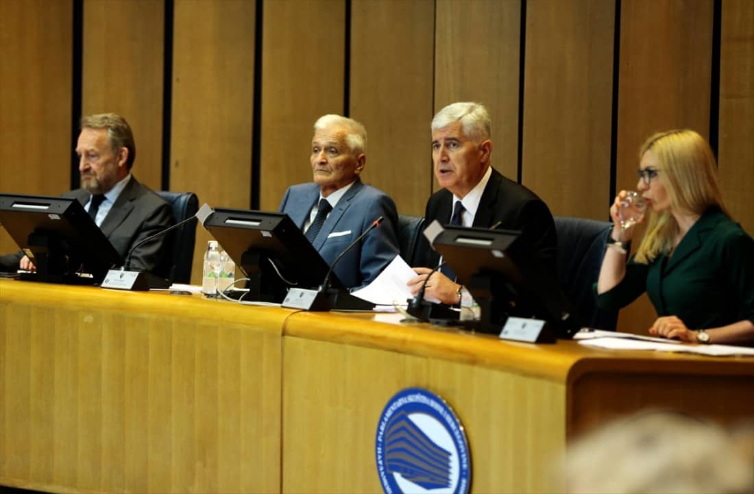Komisije za budžet i finansije potvrdila povećanje plata političarima