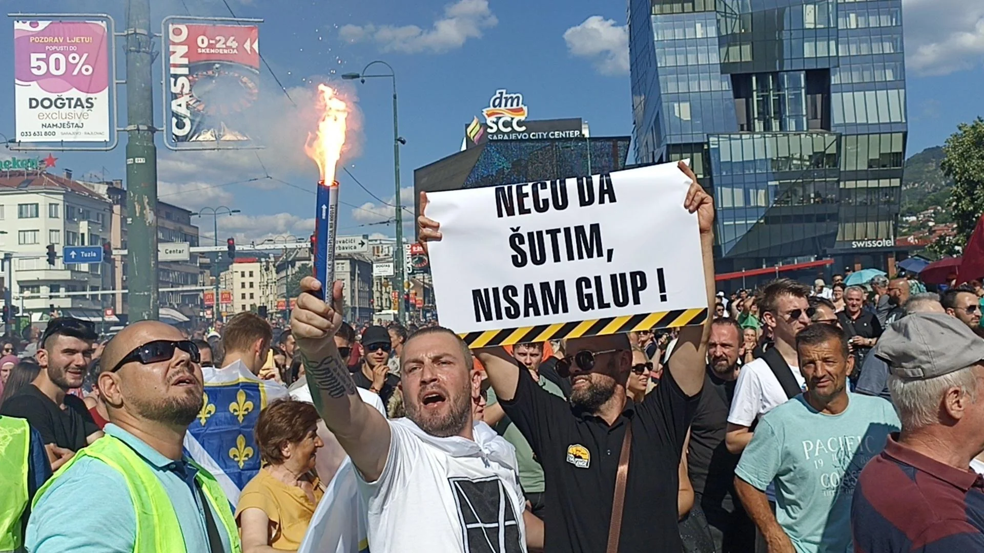 Da li su se građani BiH zadovoljili mrvicama, poput vaučera i jednokratnih novčanih naknada?