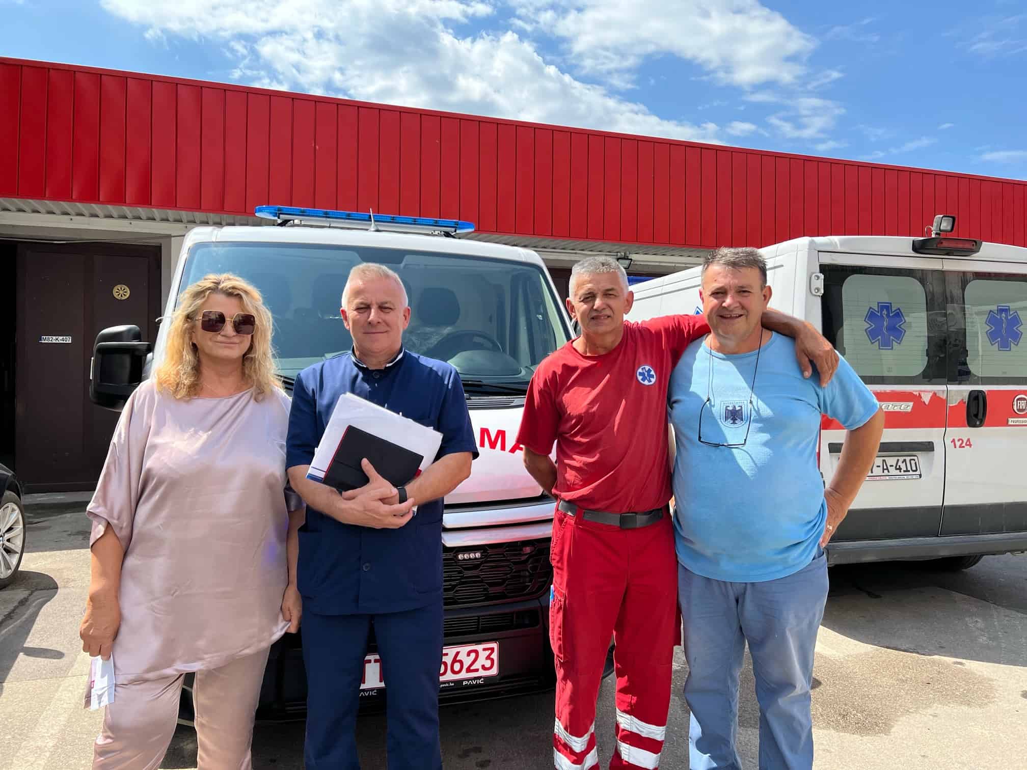 DOMU ZDRAVLJA VELIKA KLADUŠA DONIRANO SANITETSKO VOZILO